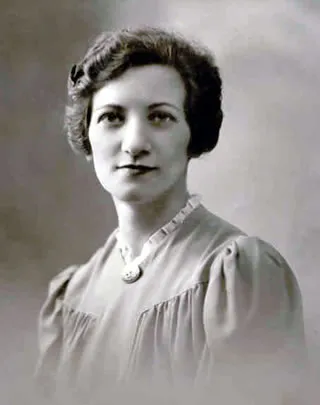 2000 : Léa Roback, militante syndicaliste et communiste et féministe québécoise (° 3 novembre 1903).