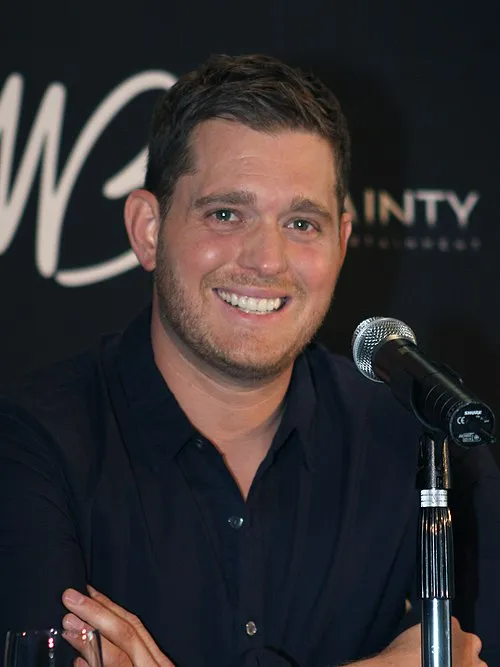 1975 : Michael Bublé, chanteur canadien.