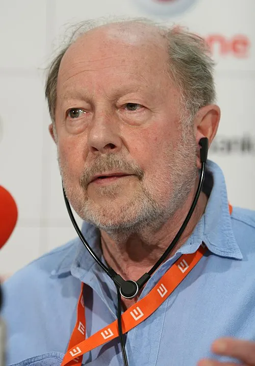 2018 - Nicolas Roeg, İngiliz film ve görüntü yönetmeni (d. 1928)