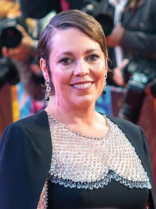 1974 - Olivia Colman, İngiliz oyuncui