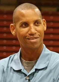 1965 - Reggie Miller, şutör guard mevkiinde forma giymiş basketbolcu