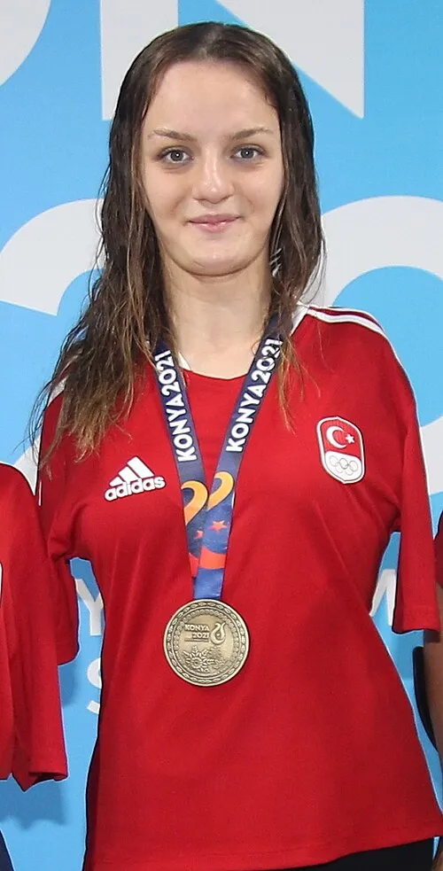 2003 - Sümeyye Boyacı, Türk yüzücü