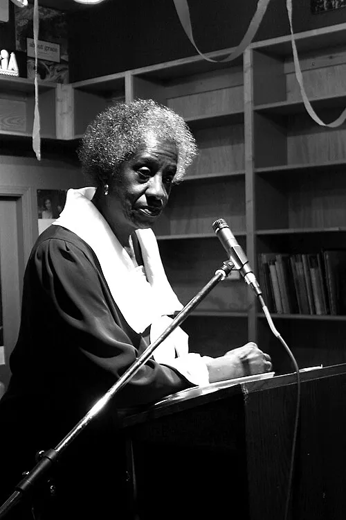 2019 - Unita Blackwell, Amerikalı insan hakları aktivisti, yazar ve siyasetçi (d. 1933)