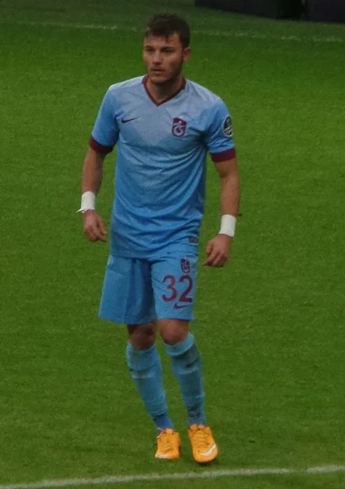 1992 - Yusuf Erdoğan, Türk futbolcu