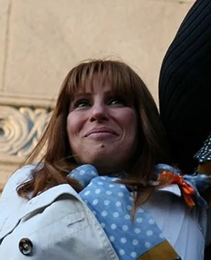 1972 : Zaruhi Postanjyan, femme politique arménienne.