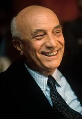 1999年 - アミントレ・ファンファーニ、政治家（* 1908年）