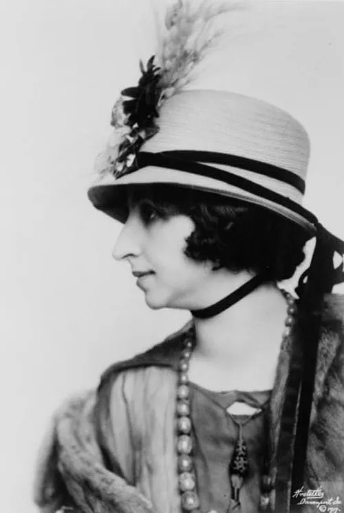 1882年 - アメリータ・ガリ＝クルチ、コロラトゥーラ・ソプラノ (+ 1963年)
