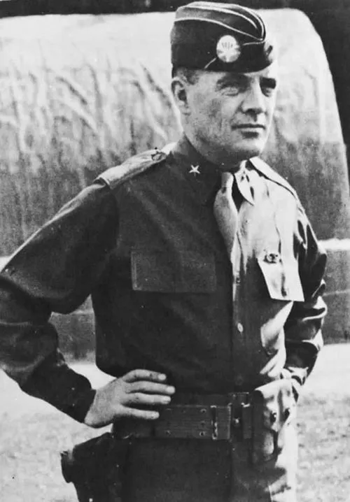 1975年 - アンソニー・マコーリフ、アメリカ陸軍の准将(* 1898年)