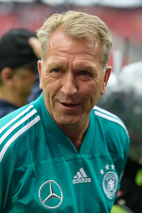 1962年 - アンドレアス・ケプケ、元サッカー選手、指導者
