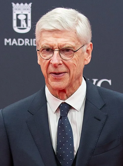1949年 - アーセン・ベンゲル、元サッカー選手、指導者