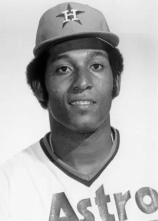 1952年 - ウォーキーン・アンドゥハー、元プロ野球選手(+ 2015年)