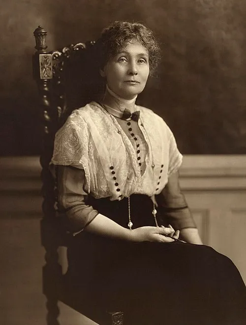 1928年 - エメリン・パンクハースト、婦人参政権運動家(* 1858年)