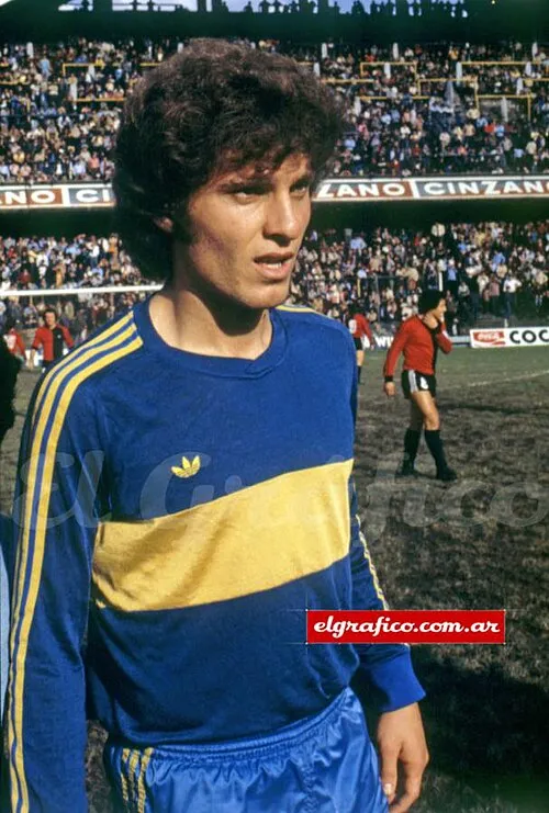 1962年 - オスカル・ルジェリ、元サッカー選手、指導者