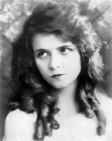 1894年 - オリーヴ・トーマス、女優、ソーシャライト（+ 1920年）