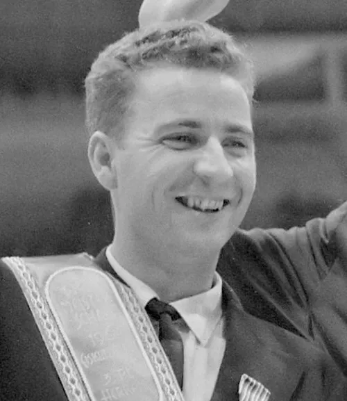 1936年 - カロル・ディビン、フィギュアスケート選手
