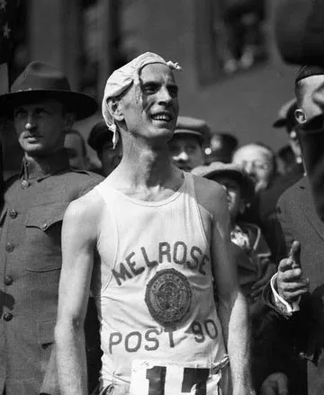 1888年 - クラレンス・デマー、陸上競技選手（+ 1958年）