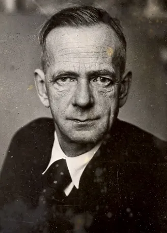 1895年 - クルト・シューマッハー、ドイツ社会民主党の指導者(+ 1952年)