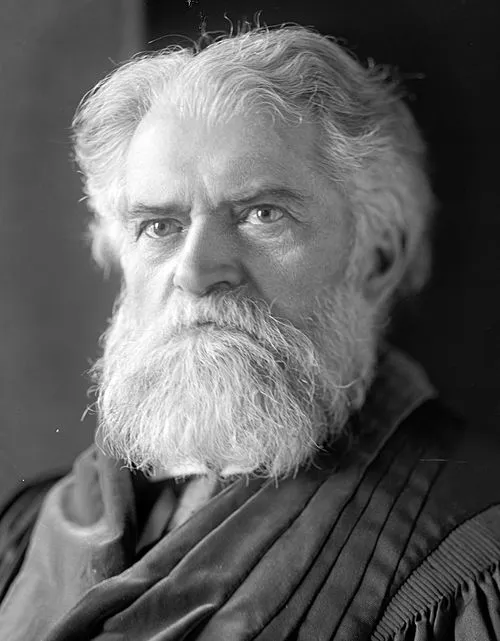 1909年 - サイモン・ニューカム、天文学者、数学者（* 1835年）