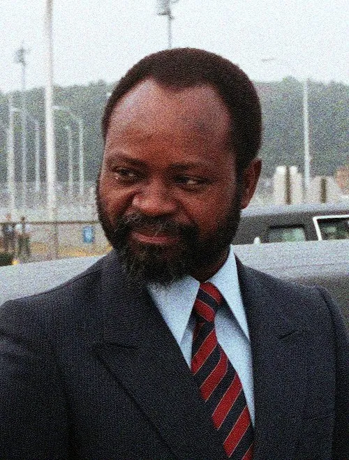1986年 - サモラ・マシェル、軍人、革命家、政治家、初代モザンビーク大統領(* 1933年)