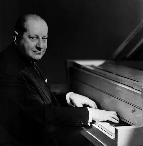 1951年 - シグマンド・ロンバーグ、作曲家(* 1887年)