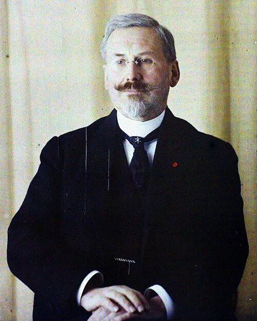 1861年 - シャルル・エドゥアール・ギヨーム、物理学者（+ 1938年）