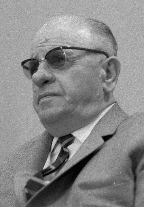 1982年 - ジェヴデト・スナイ、政治家、トルコ大統領（* 1899年）