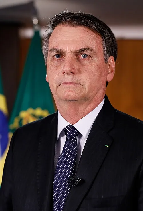 1955年 - ジャイール・ボルソナーロ、政治家、第38代ブラジル大統領