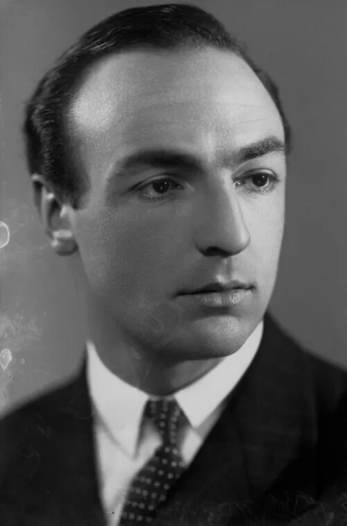 1915年 - ジョン・プロヒューモ、イギリス陸相(+ 2006年)
