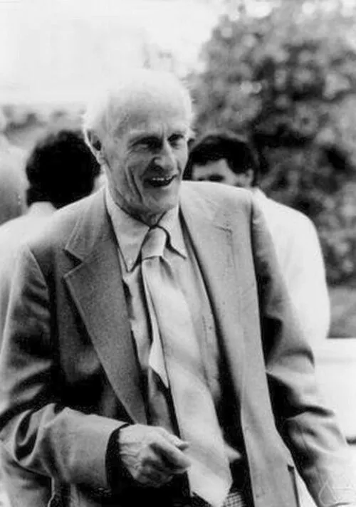 1909年 - スティーヴン・コール・クリーネ、数学者（+ 1994年）
