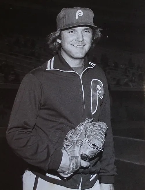 1944年 - タグ・マグロウ、プロ野球選手(+ 2004年)