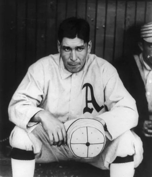 1954年 - チーフ・ベンダー、元プロ野球選手(* 1884年)