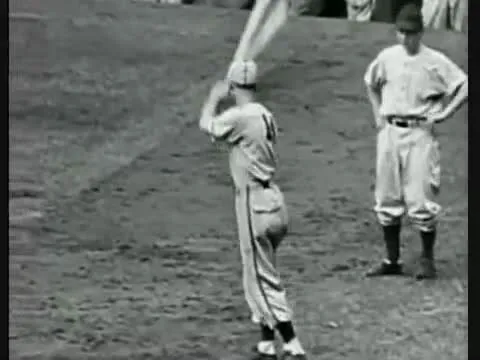 1915年 - ピート・グレイ、元プロ野球選手（+ 2002年）