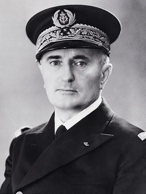 1881年 - フランソワ・ダルラン、海軍軍人、政治家(+ 1942年)