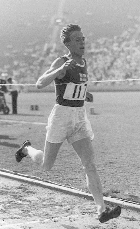 1907年 - ボルマリ・イソ＝ホロ、陸上選手（+ 1969年）