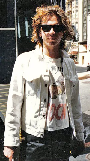 1960年 - マイケル・ハッチェンス、歌手(INXS)(+ 1997年)