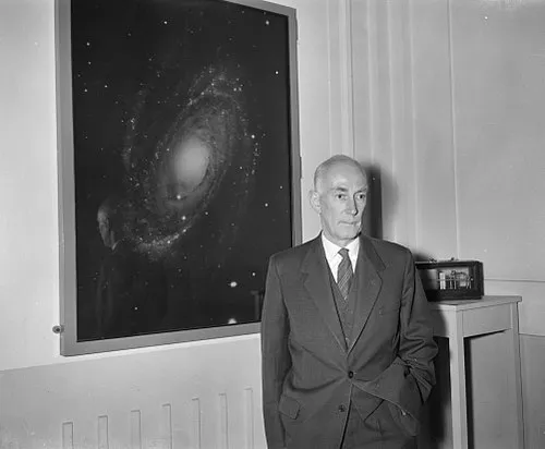 1992年 - ヤン・オールト、天文学者、天体物理学者(* 1900年)
