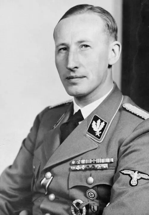 1904年 - ラインハルト・ハイドリヒ、ナチス・ドイツ国家保安本部長官(+ 1942年)