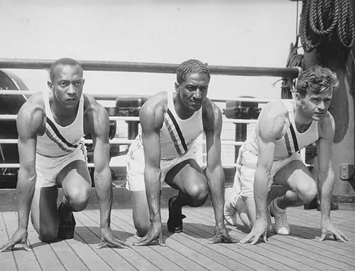 1910年 - ラルフ・メトカーフ、陸上選手、政治家(+ 1978年)