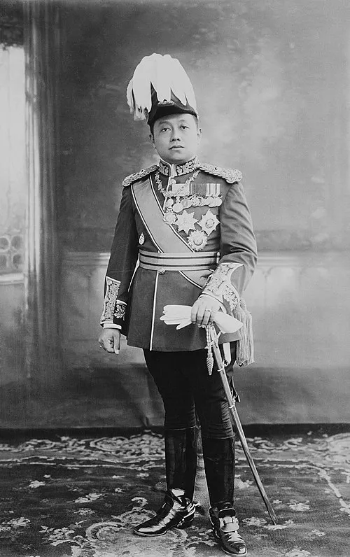 1925年 - ラーマ6世、タイ国王（* 1880年）