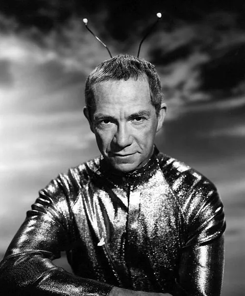 2001年 - レイ・ウォルストン、俳優(* 1914年)