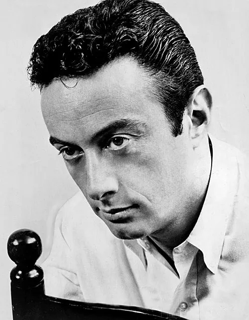 1925年 - レニー・ブルース、コメディアン(+ 1966年)