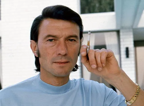 1928年 - ローレンス・ハーヴェイ、俳優、映画監督(+ 1973年)
