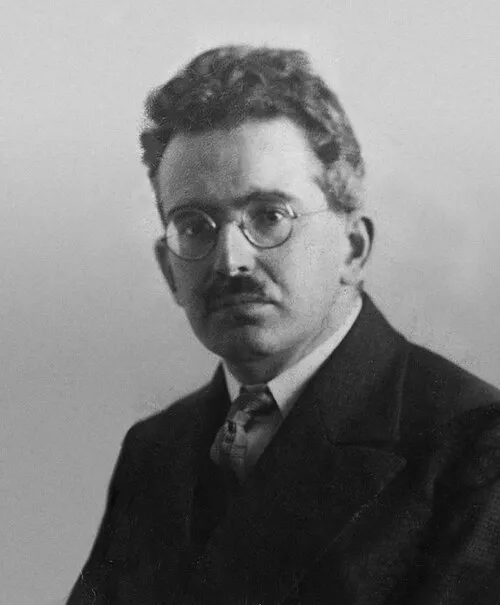 1892年 - ヴァルター・ベンヤミン、文芸評論家、文化史家(+ 1940年)