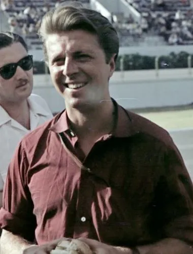 1961年 - ヴォルフガング・フォン・トリップス、F1レーサー（* 1928年）