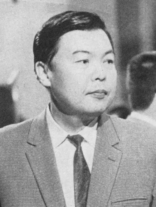 1921年 - 三國一朗、タレント（+ 2000年）