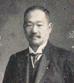 1856年 - 丸山重俊、熊本藩士、検察官、警察官僚（+ 1911年）