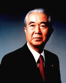 2003年 - 井上吉夫、政治家(* 1923年)