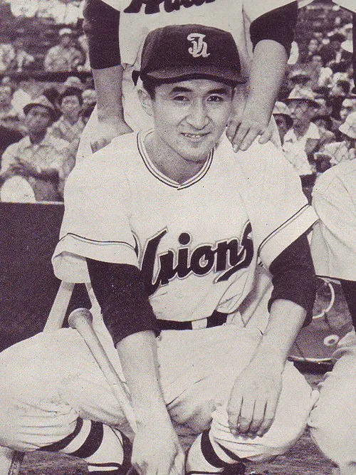 1933年 - 佐々木信也、元プロ野球選手