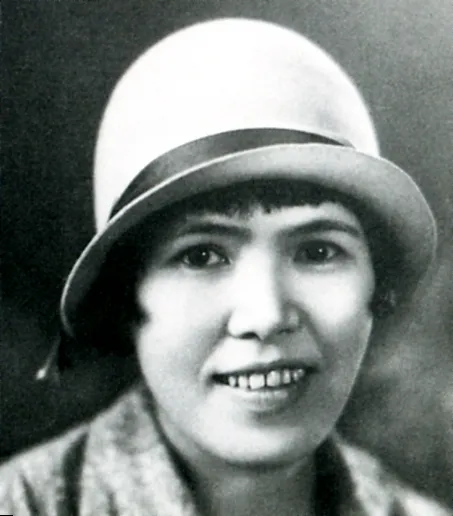 1896年 - 吉屋信子、小説家(+ 1973年)