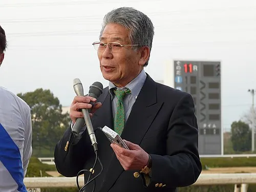 1937年 - 吉田勝彦、競馬実況アナウンサー
